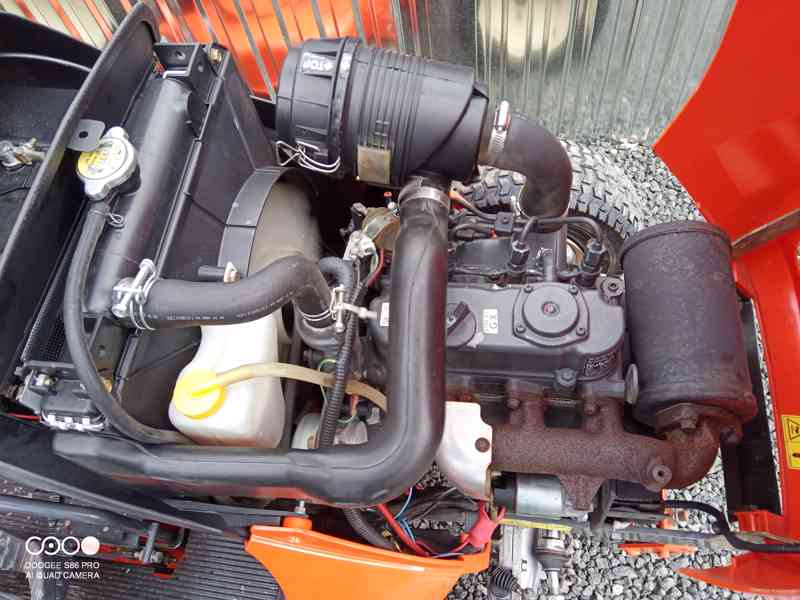 Kubota GR 2100 servo 4X4 - foto 8