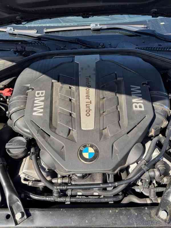 BMW Řada 6 4,4 - foto 13