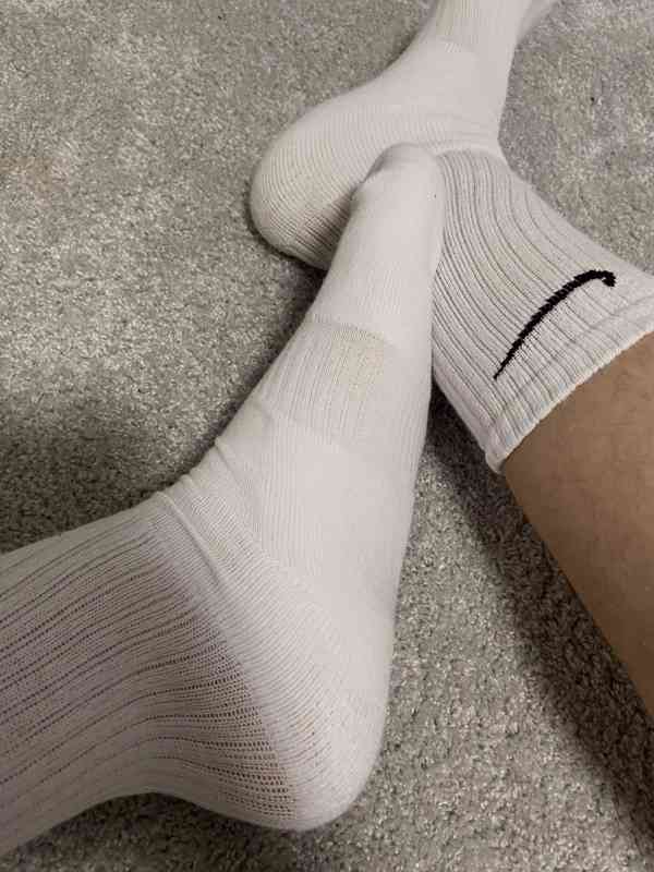 použité ponožky - foto 2