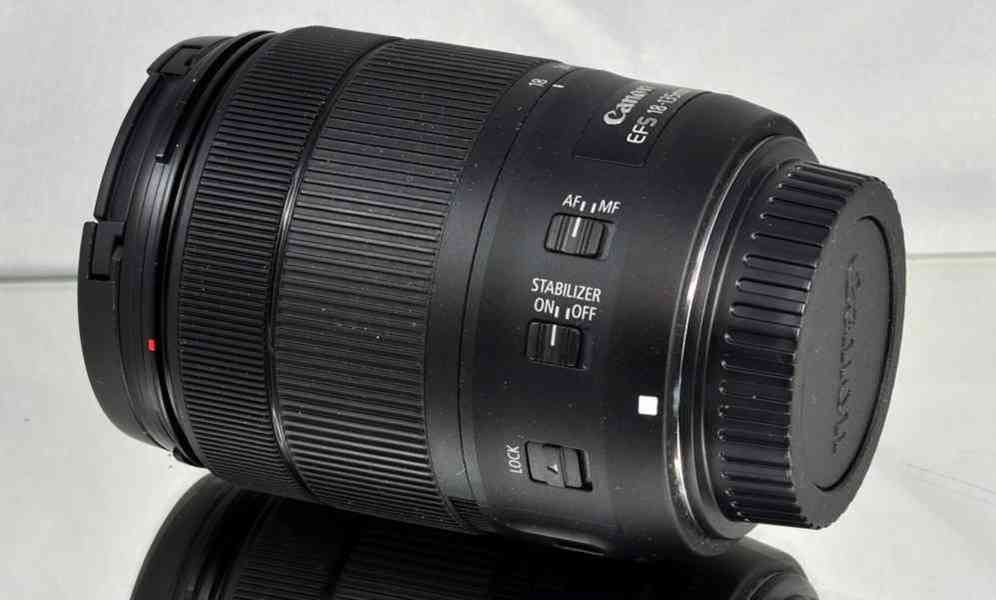 Canon EF-S 18-135mm f/3.5-5.6 IS NANO - foto 7