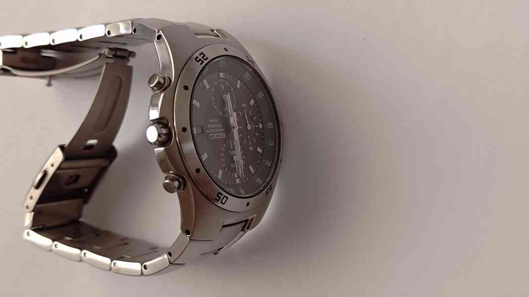 Pánské hodinky SEIKO chronograf  - foto 4