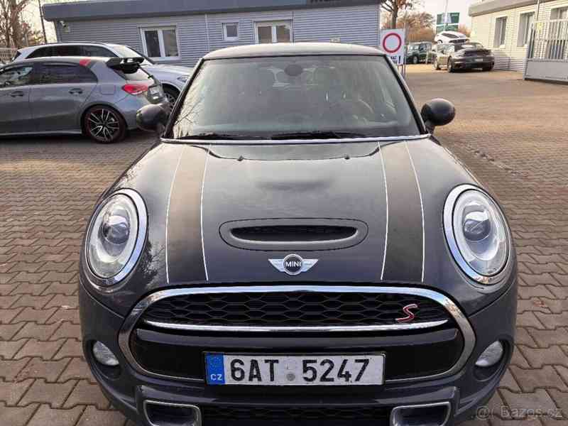 Mini Cooper S (F56) manuál 2017 - foto 7
