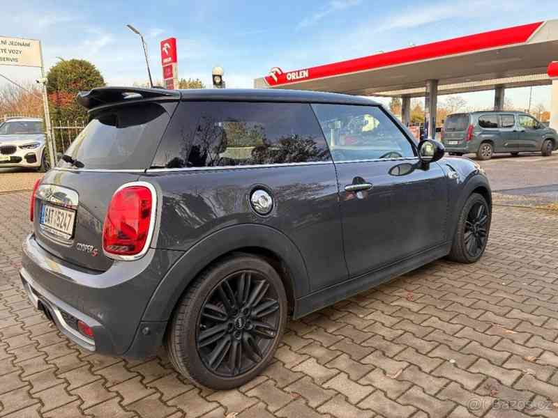 Mini Cooper S (F56) manuál 2017 - foto 4