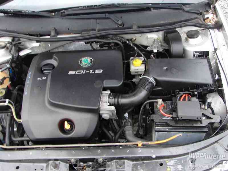Škoda Octavia 1,9 SDi (r.v.-2001,50 kw) - foto 8