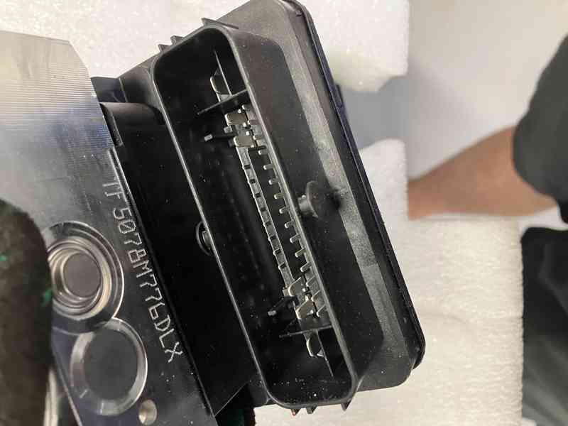 ridici jednotka ABS 3WA614517AL - foto 4