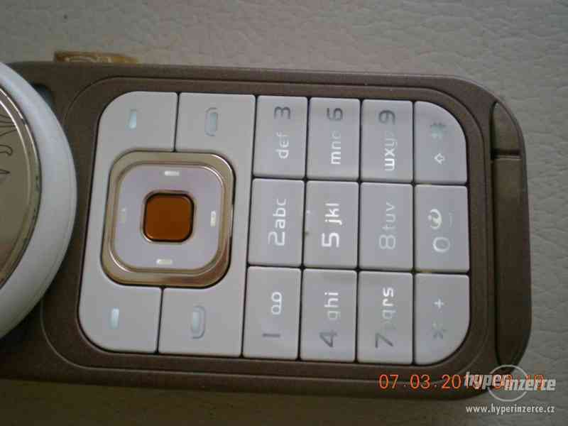 Nokia 7370 - plně funkční mobilní telefony z r.2005 - foto 9