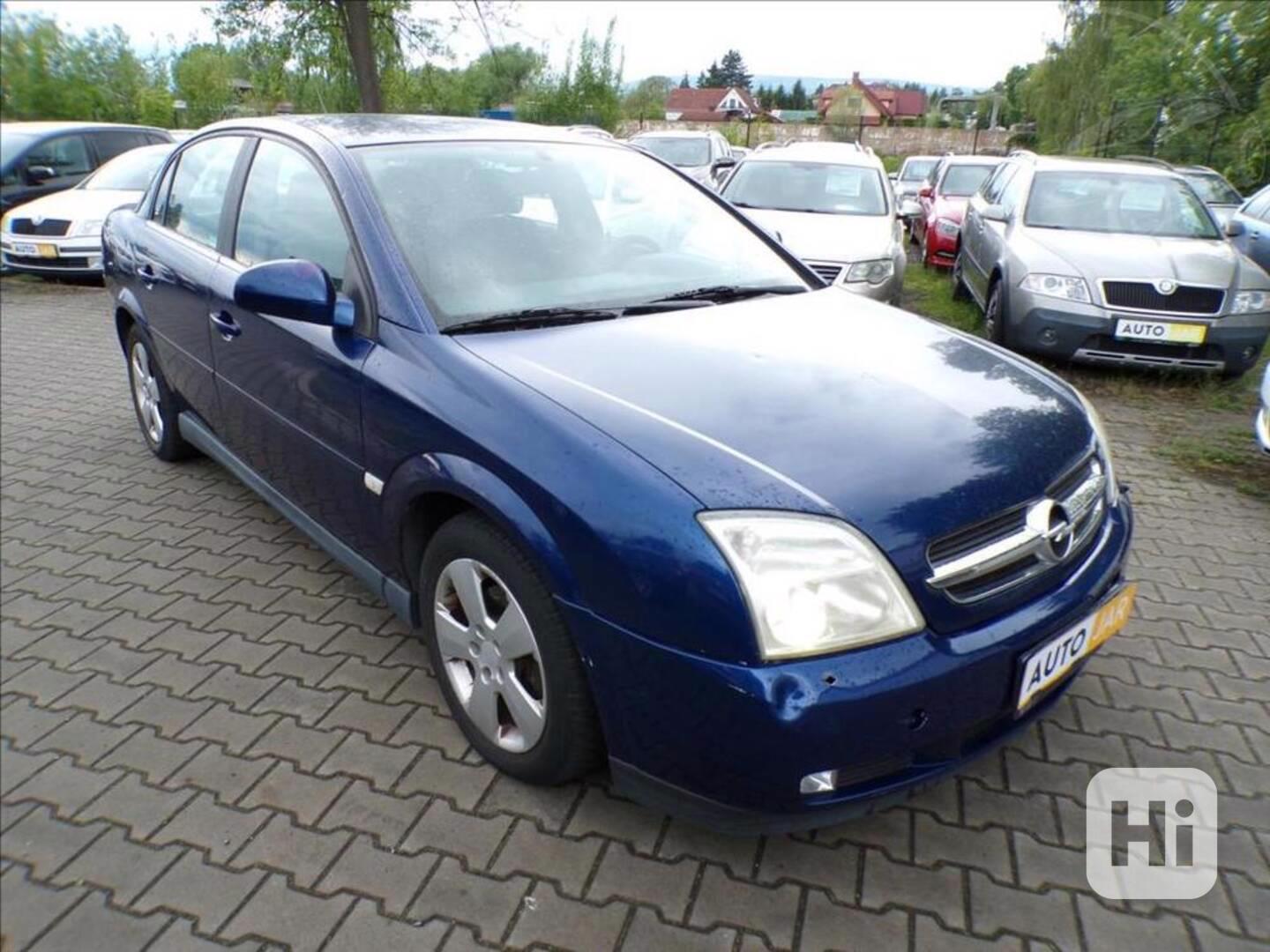 Opel Vectra 2,0 DTI - foto 1