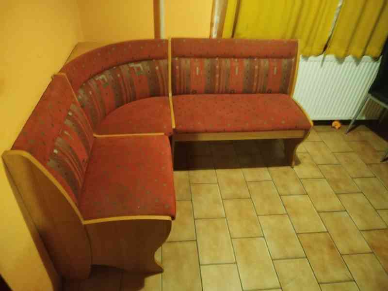 Rohová lavice + 2 ks židle - foto 3
