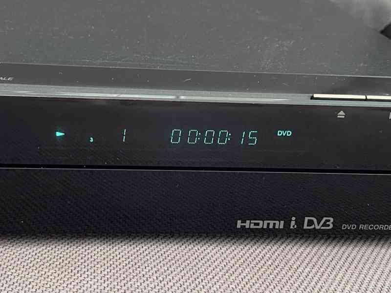DVD / HDD rekordér Sony RDR-DC105 - foto 8