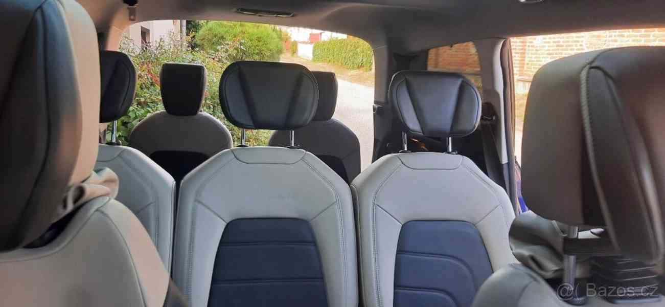 Citroën Grand C4 Picasso 2,0   130 kW velmi velmi nadstandar - foto 10