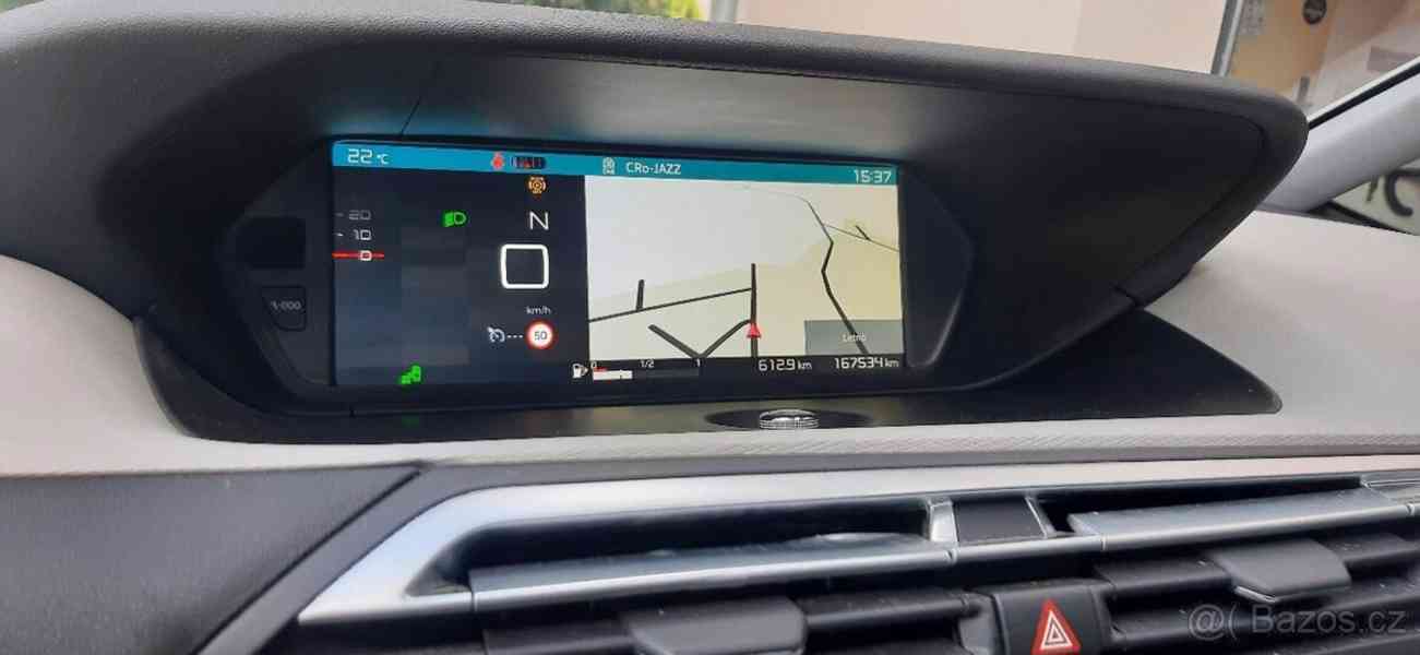 Citroën Grand C4 Picasso 2,0   130 kW velmi velmi nadstandar - foto 8