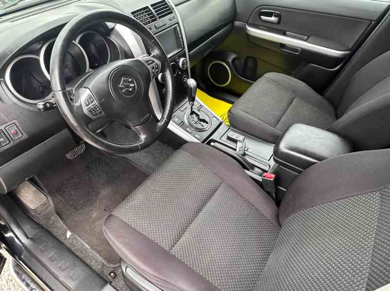 Suzuki Grand Vitara 2.4i Limited AUT. benzín 124kw - foto 14