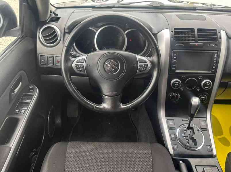 Suzuki Grand Vitara 2.4i Limited AUT. benzín 124kw - foto 11