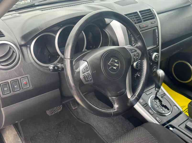 Suzuki Grand Vitara 2.4i Limited AUT. benzín 124kw - foto 10