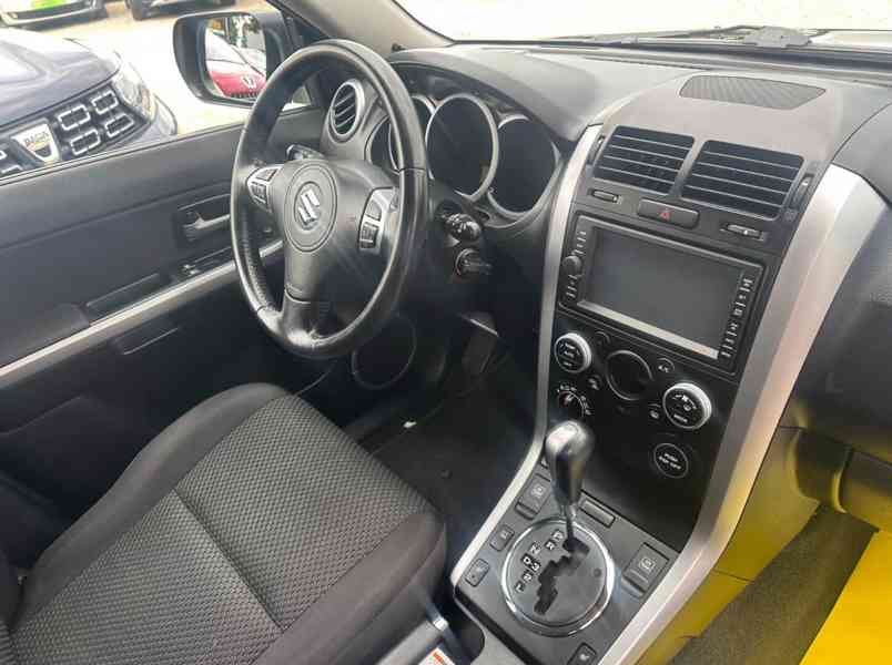 Suzuki Grand Vitara 2.4i Limited AUT. benzín 124kw - foto 12