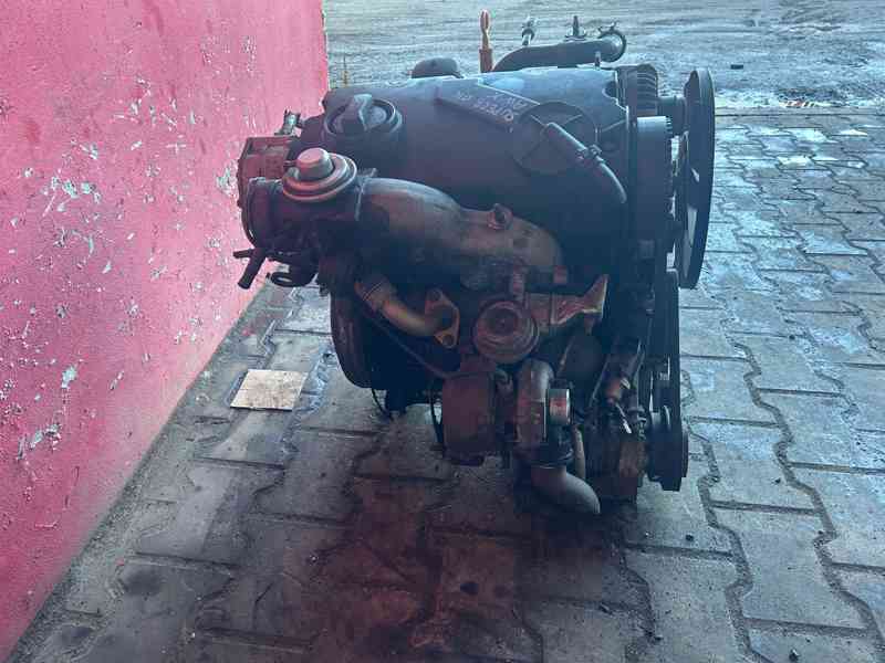 Motor 1,9TDI 96KW AWX Škoda Superb kompletní prodá - foto 3