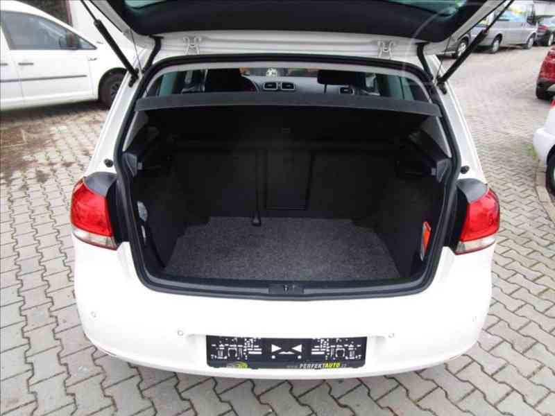 Volkswagen Golf 1,4 i COMFORT,KLIMA - foto 9