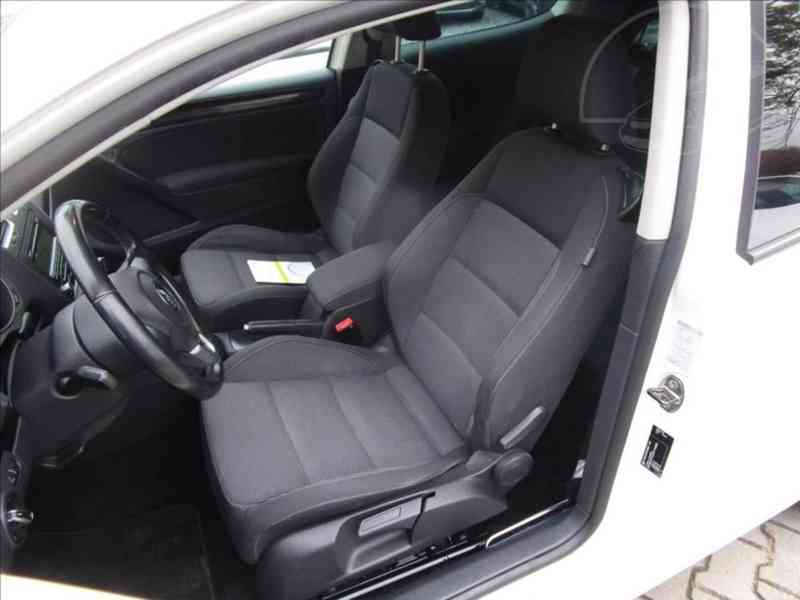 Volkswagen Golf 1,4 i COMFORT,KLIMA - foto 7