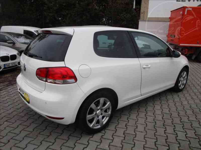 Volkswagen Golf 1,4 i COMFORT,KLIMA - foto 3