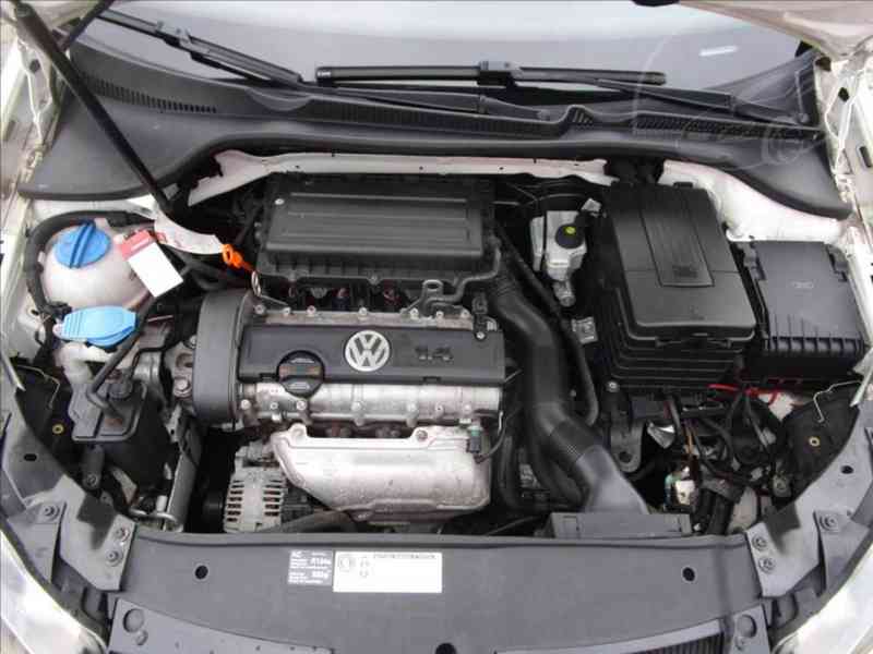 Volkswagen Golf 1,4 i COMFORT,KLIMA - foto 14