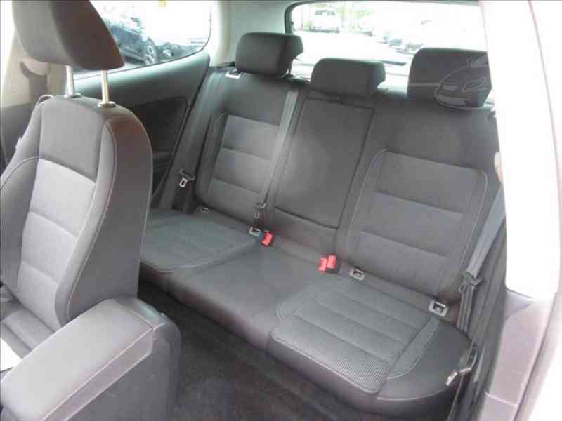 Volkswagen Golf 1,4 i COMFORT,KLIMA - foto 8