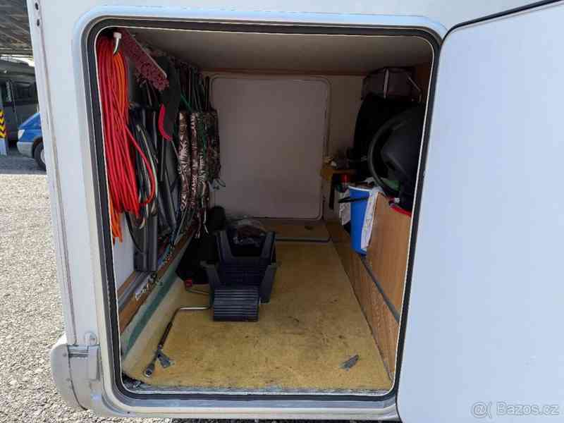 Ostatní Obytný automobil McLouis - foto 9