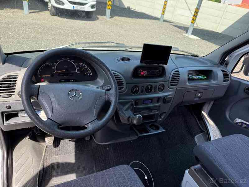 Ostatní Obytný automobil McLouis - foto 7