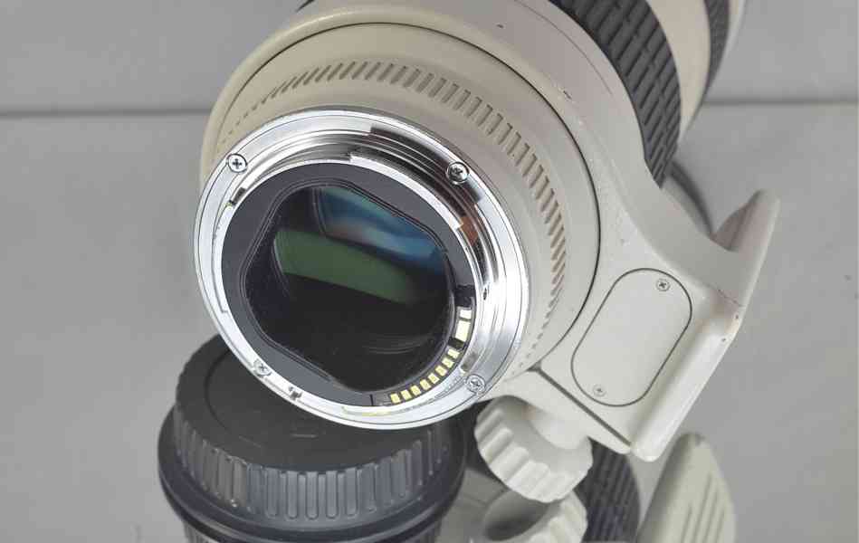 Canon EF 70-200mm f/2.8 L USM F.F. Tele-zoom  - foto 5
