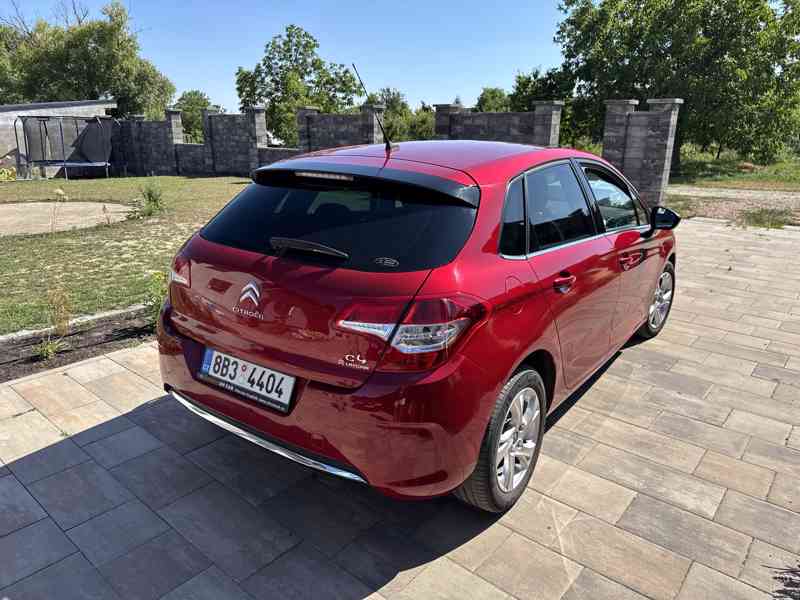 Prodám Citroen C4 1.6 VTI benzin 88kw rok 2011 - foto 6