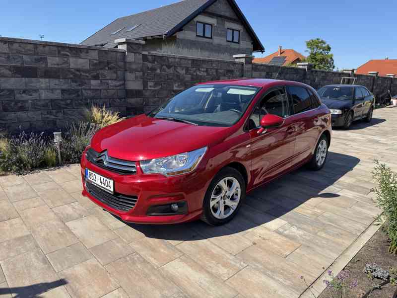 Prodám Citroen C4 1.6 VTI benzin 88kw rok 2011 - foto 3