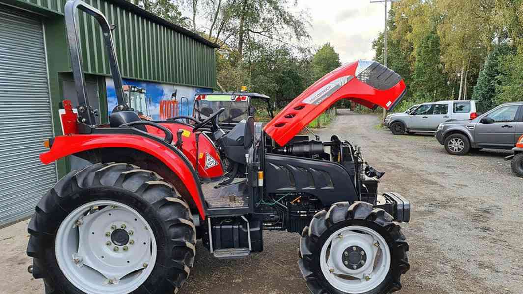  Traktor McCormick XM 551 - foto 4