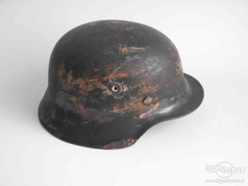 Vojenská německá helma druhá světová válka přilba 2 - foto 1