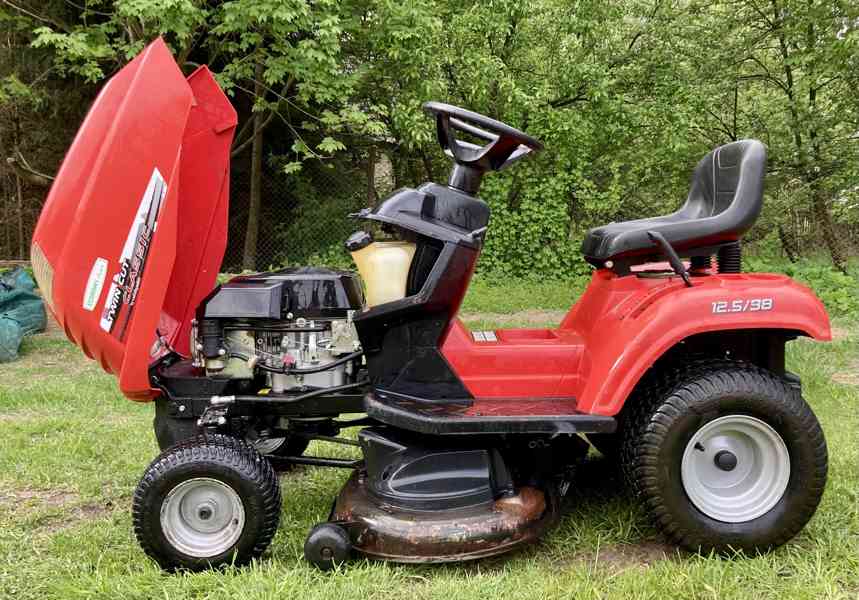 Zahradní traktor/traktůrek Mountfield TC 12,5/SD98 - foto 3