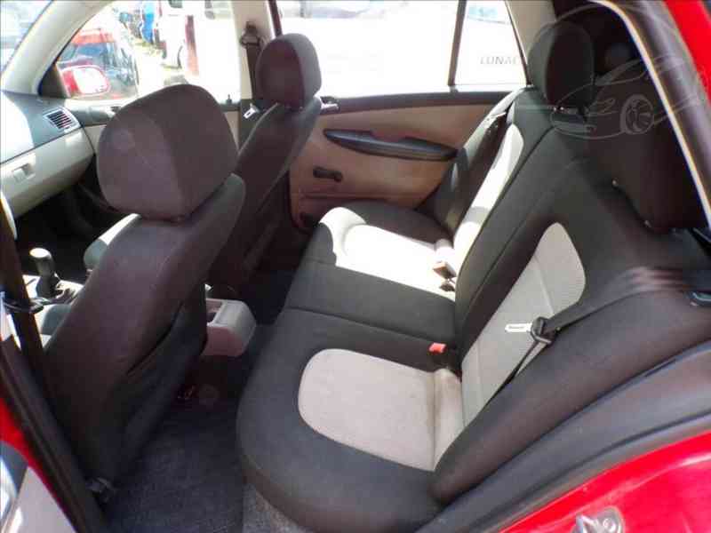 Škoda Fabia 1,2 12V N1 - foto 8