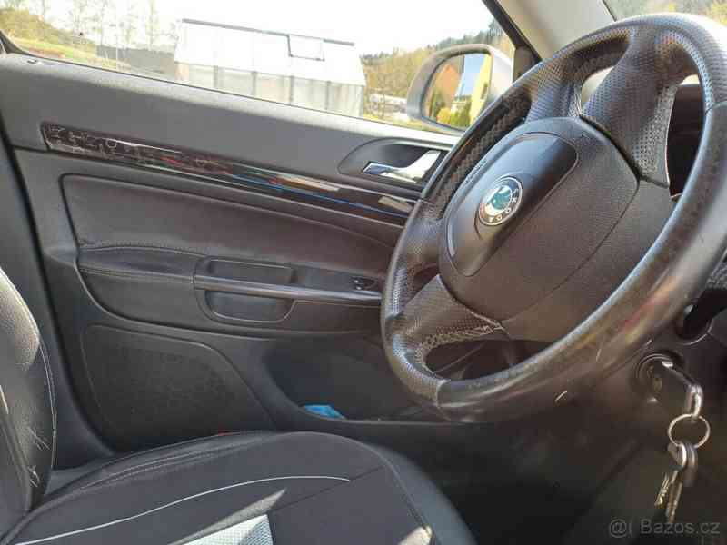 Škoda Octavia 1,9   II TDI - foto 17
