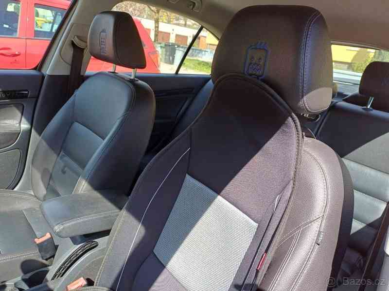 Škoda Octavia 1,9   II TDI - foto 10