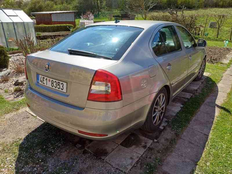 Škoda Octavia 1,9   II TDI - foto 2