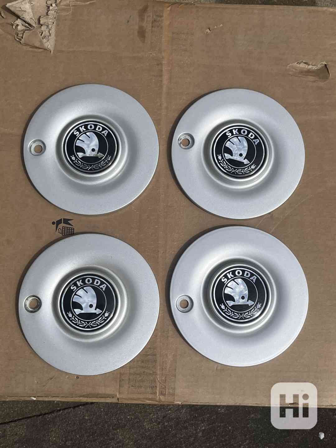 Pokličky na elektrony BORBET FELICIA 14" šesticípé - foto 1