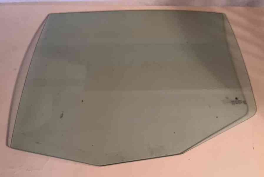 Skla dveří Škoda OCTAVIA tónované - zelené - foto 7