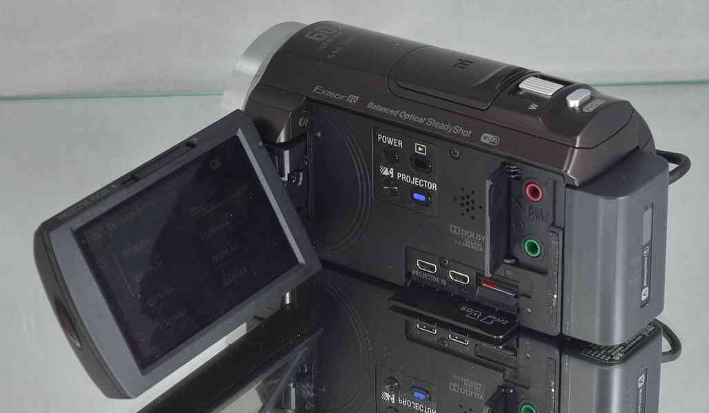Sony HDR-PJ530 *kamera s projektorem*FullHDV*WIFI* - foto 9