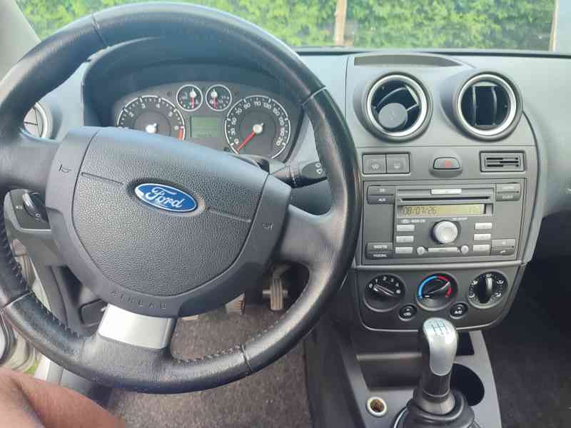 Ford Fiesta ‼️ 85 000 km, STK 4 - 2028 - foto 8
