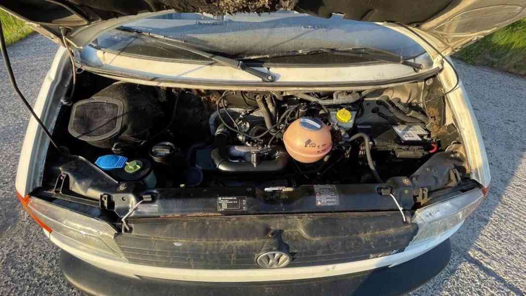 Volkswagen Transporter 2,5   T4 - foto 8