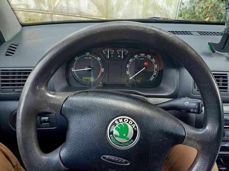 Škoda Octavia 1.9 TDi, r. v. 2005 - foto 5