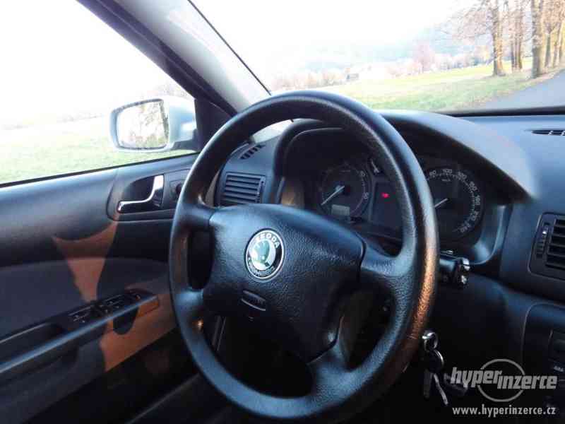 Škoda Octavia Combi 1.9 TDi Elegance,Climatronic, ALU 16 - foto 10