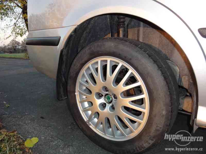 Škoda Octavia Combi 1.9 TDi Elegance,Climatronic, ALU 16 - foto 11