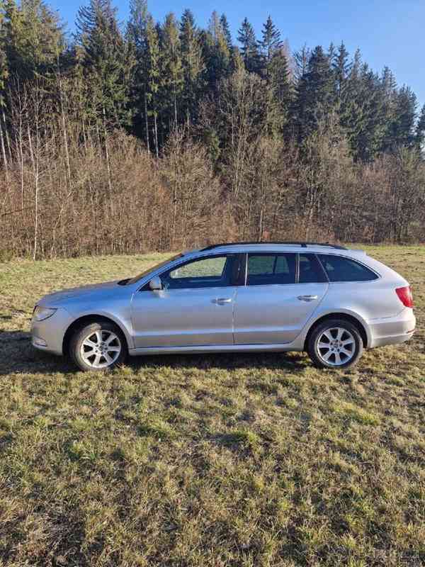 Škoda Superb 2,0 - foto 2