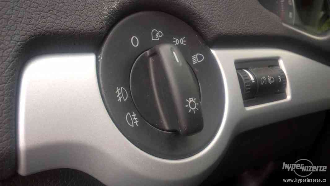 Škoda Octavia II 1.6 MPi 74kW - 49000 km - ČR !! TEMPOMAT - foto 10