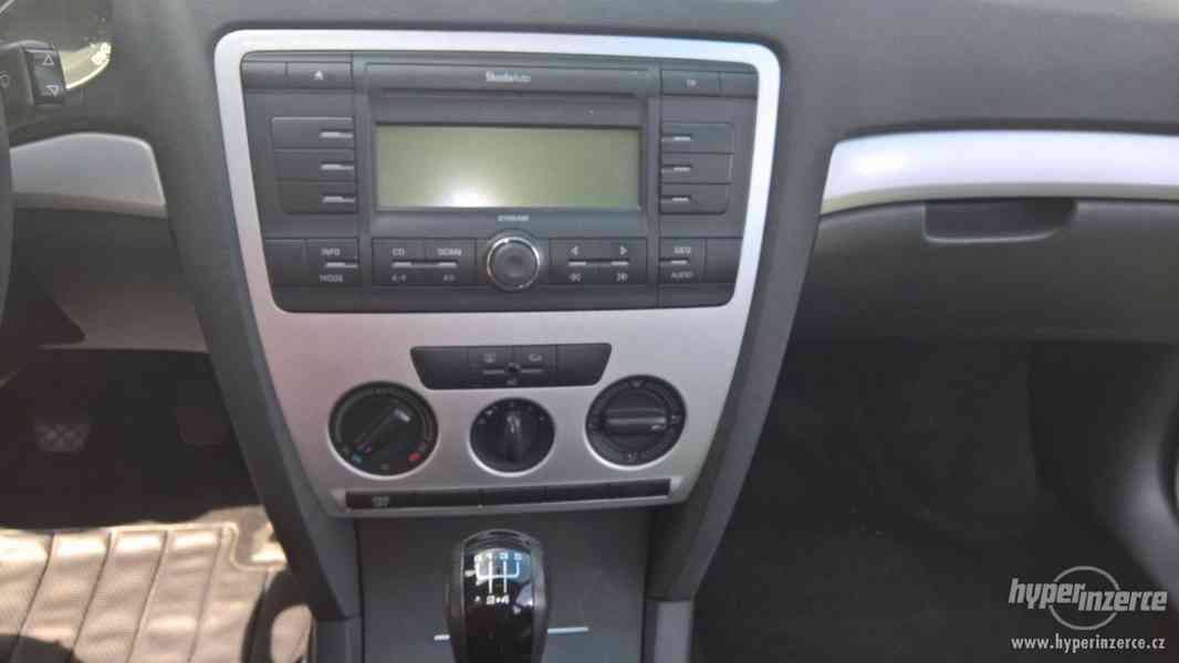 Škoda Octavia II 1.6 MPi 74kW - 49000 km - ČR !! TEMPOMAT - foto 13