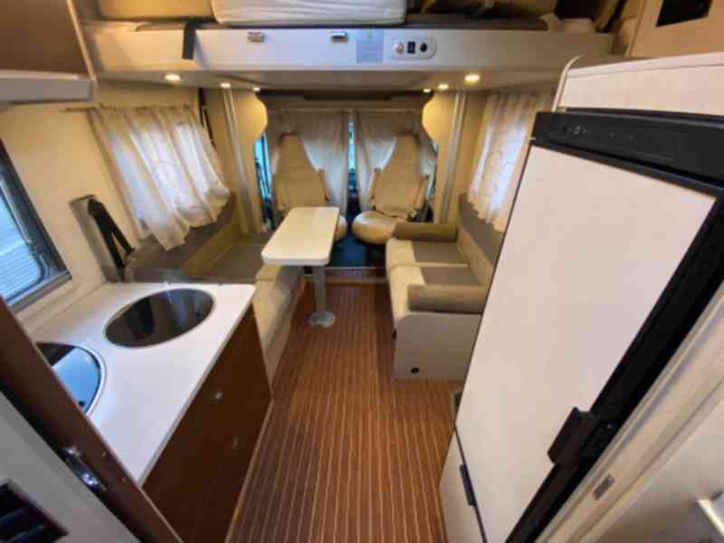 Obytný vůz RIMOR Seal 67 plus model 2021 - foto 19