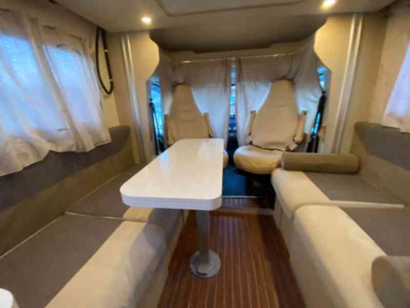 Obytný vůz RIMOR Seal 67 plus model 2021 - foto 16